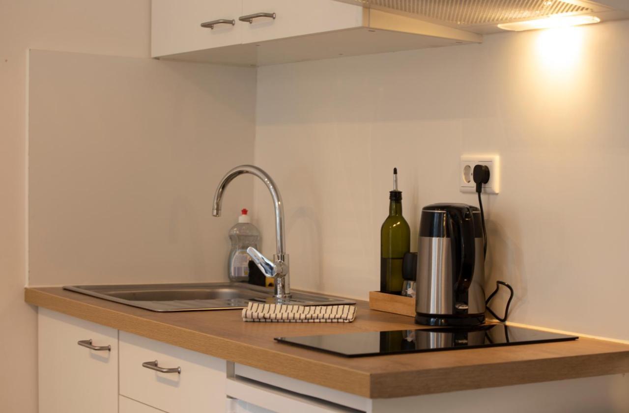 Jaybnb - Apartment Direkt Am Hafen Mit Terrasse Und Uhd Tv 多特蒙德 外观 照片
